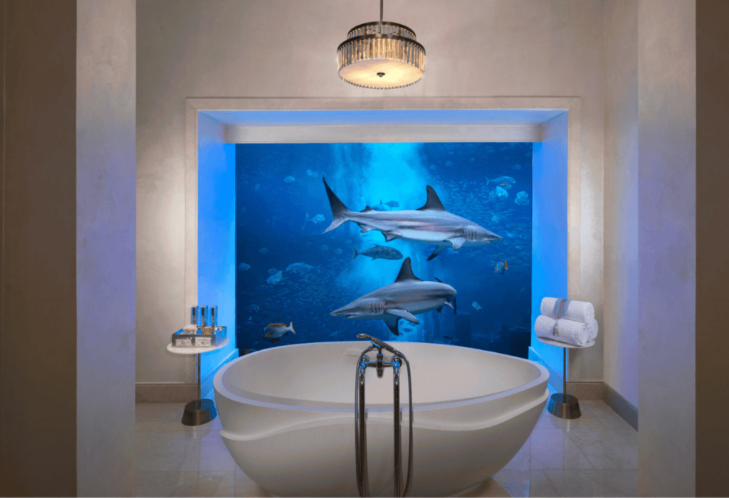Underwater Suite at Atlantis bathtub