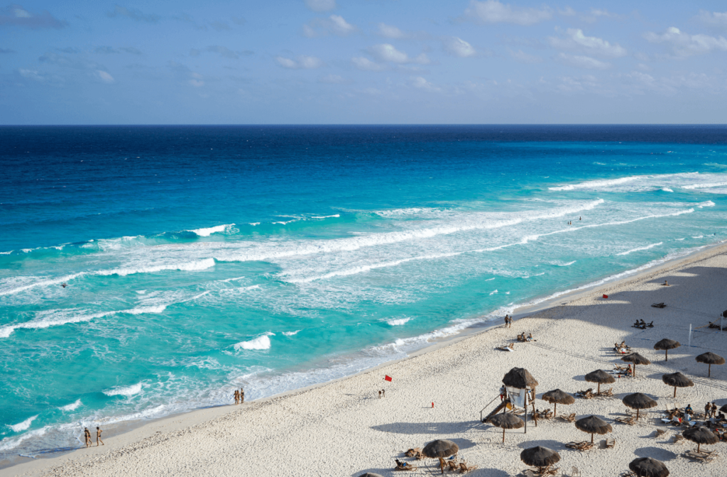 cancun hotel zone beach