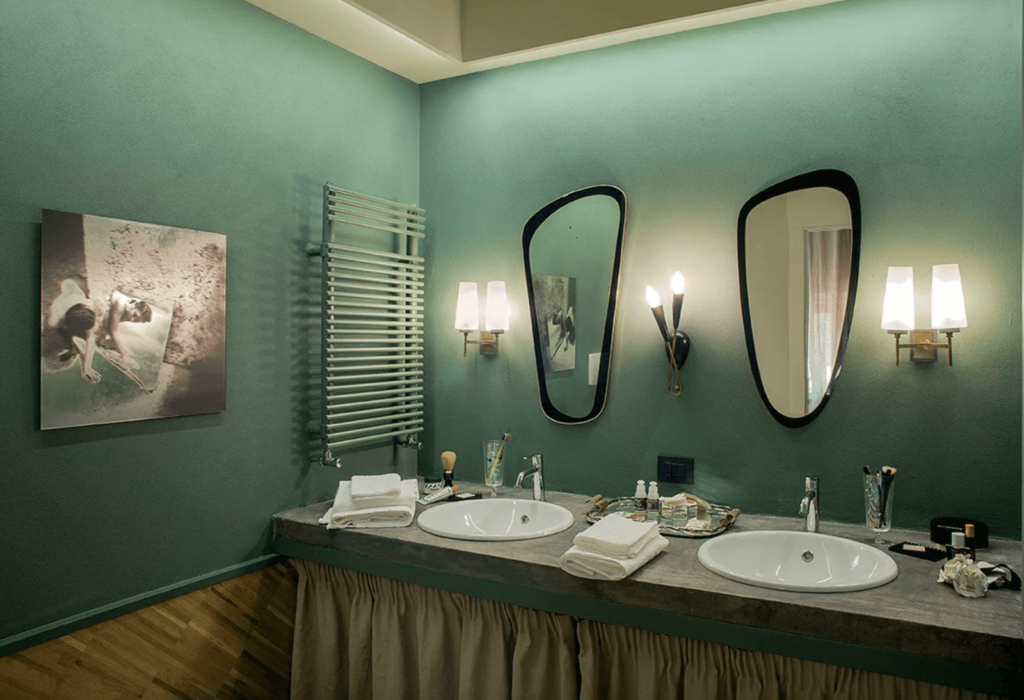 green bathroom rome airbnb