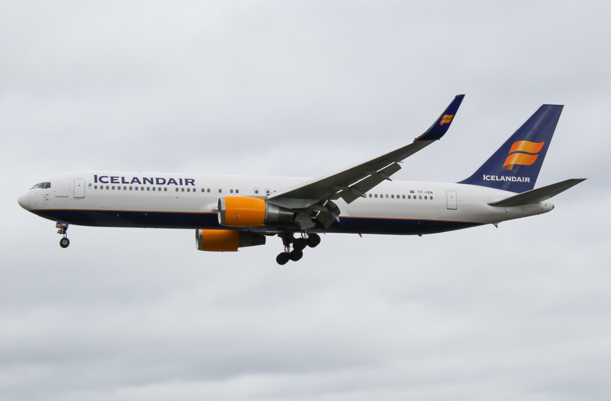 icelandair plane in sky