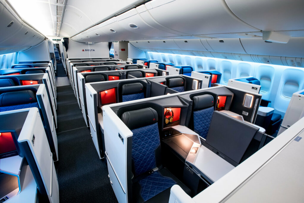 delta air lines business class suites seats
