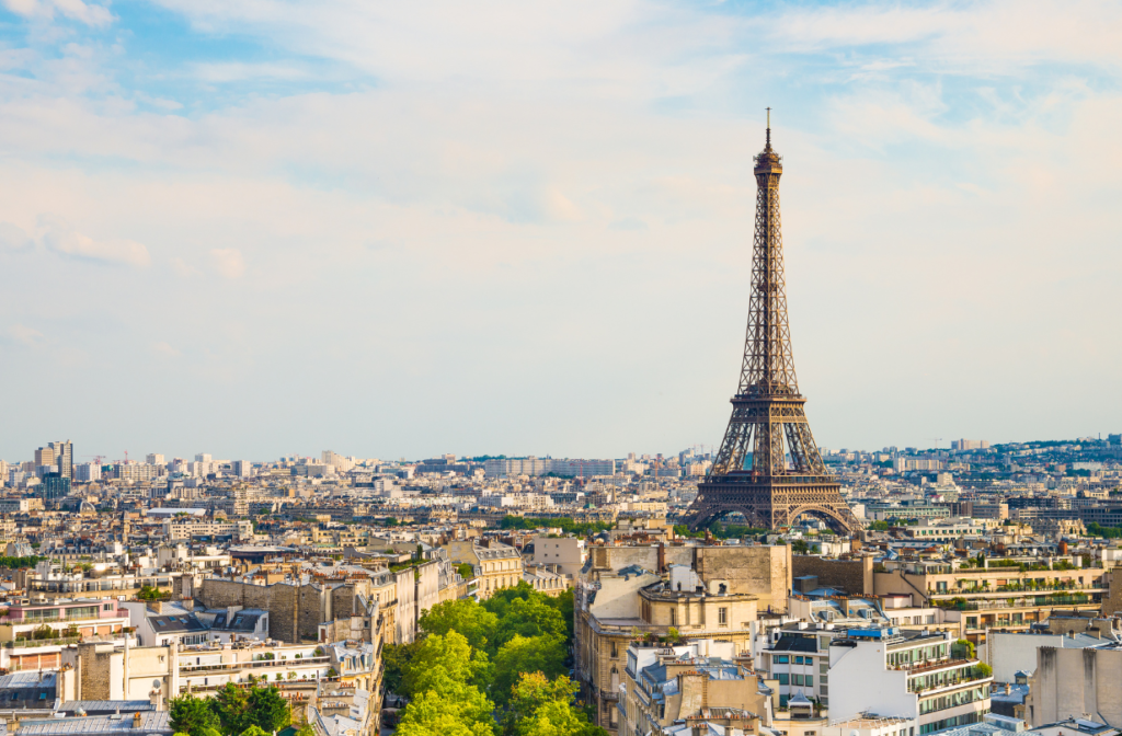 paris eiffel tower