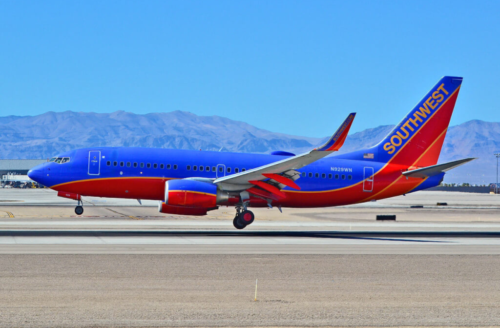 southwest airlines plane