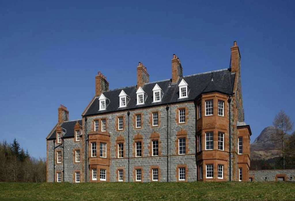 exterior of Glencoe House with its brick