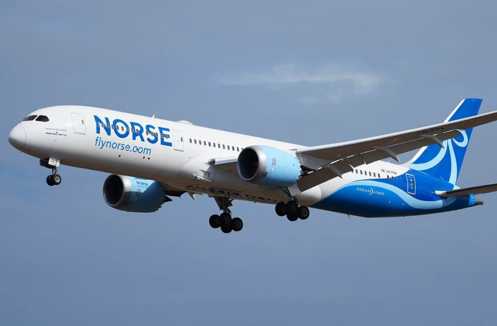 norse airlines new london routes