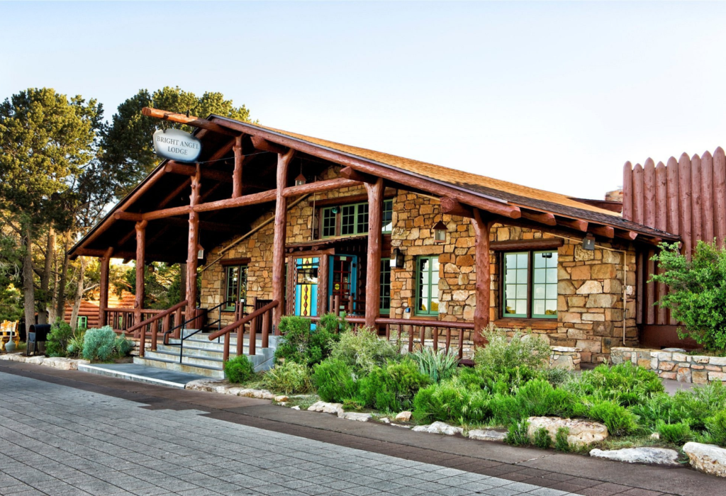 view of front of the Bright Angel Lodge building