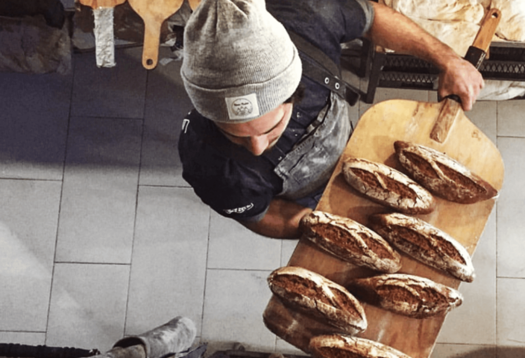baker at salvjeo bakery
