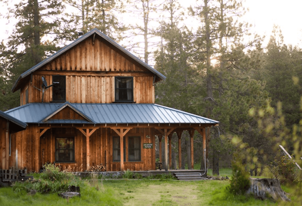 wooden lodge on ranch