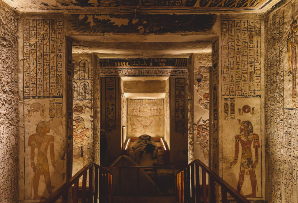 tomb in valley of the kings luxor