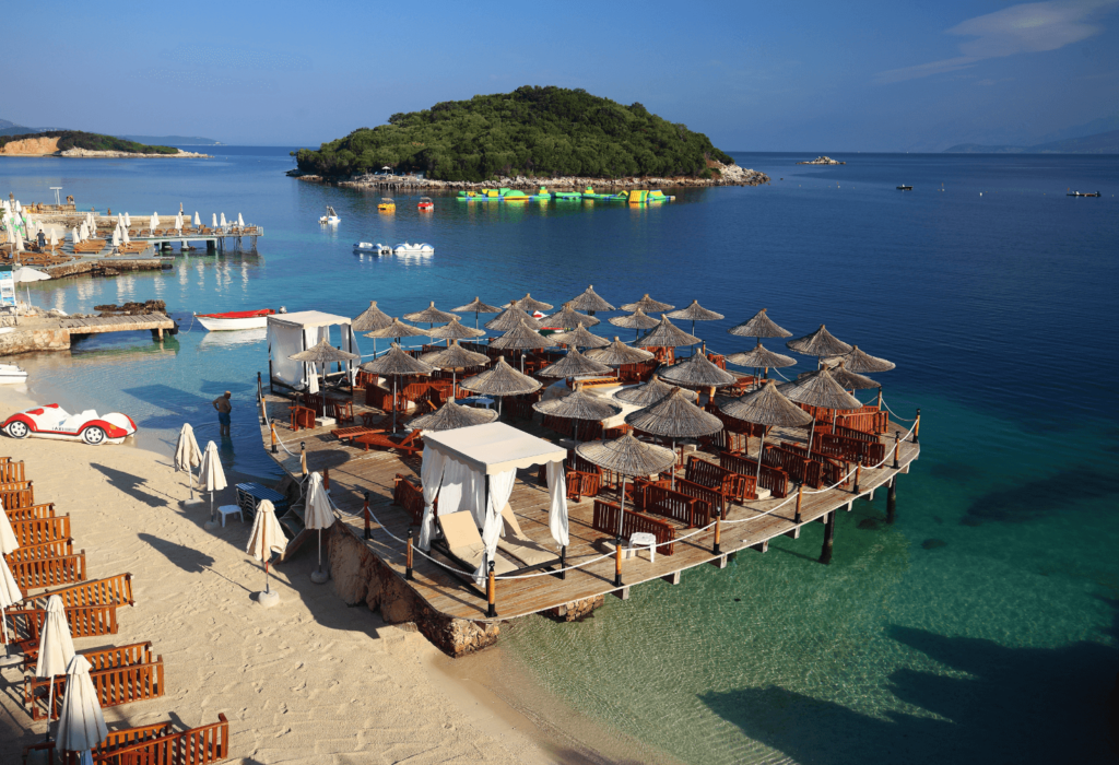 ksamil beach clubs