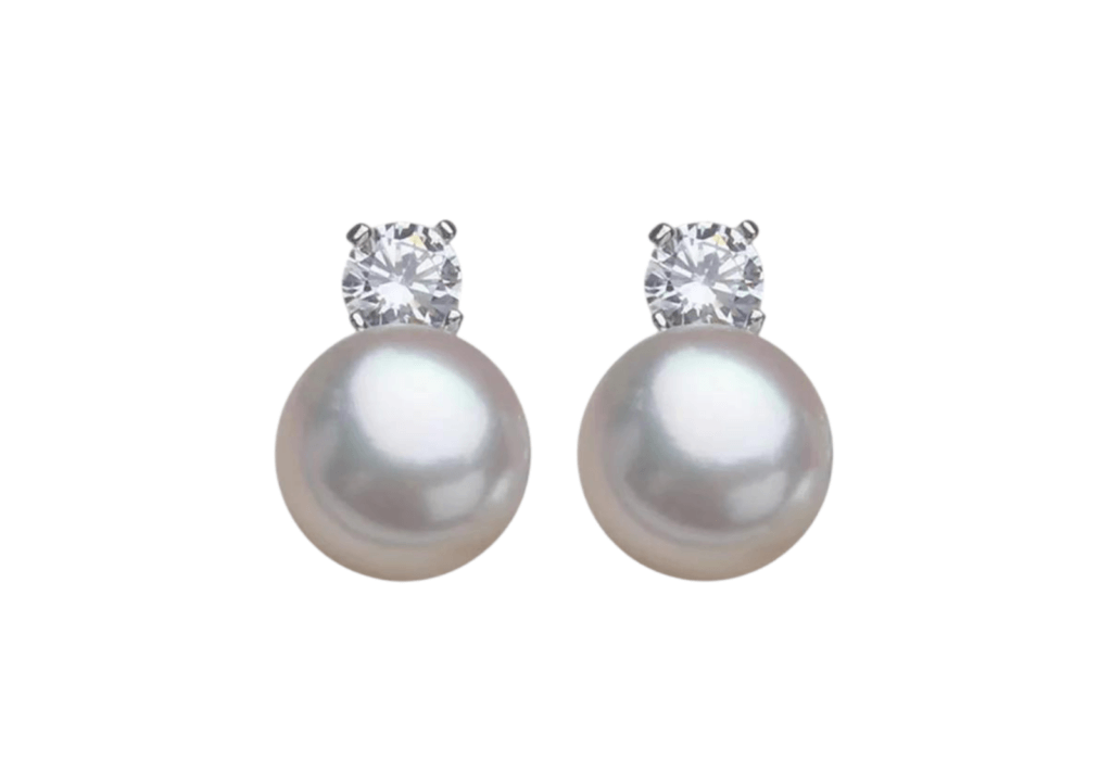 pearl earrings for Valentine's Day 2024