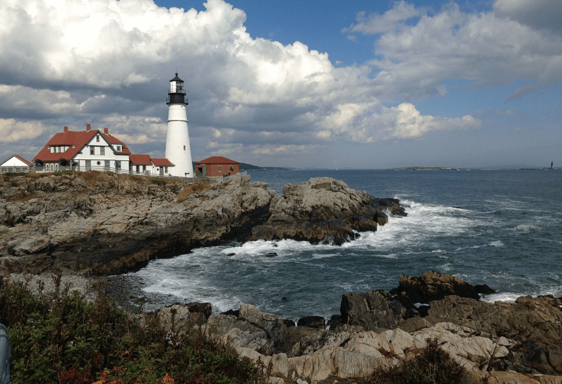 amtrak northeast summer sale, picture of lighthouse in new england
