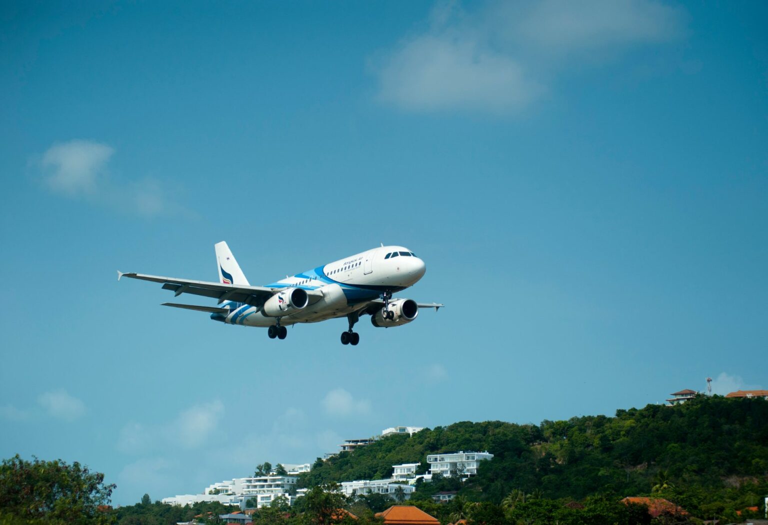 airplane flying